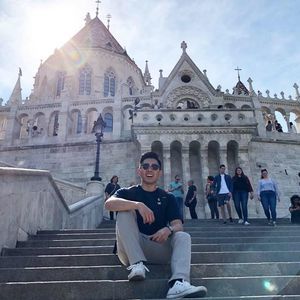 Meet your Posher, Austin